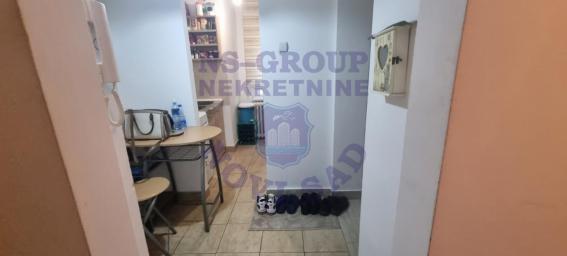 kOMPLETNO RENOVIRAN!!
