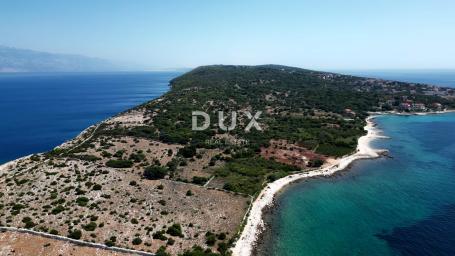 OTOK PAG, LUN - Građevinsko zemljište s idejnim projektom i pogledom na more