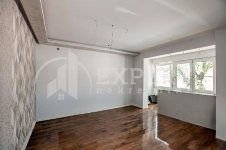 Dvosoban  stan, Palilulska  pijaca, VPR, 46 m2