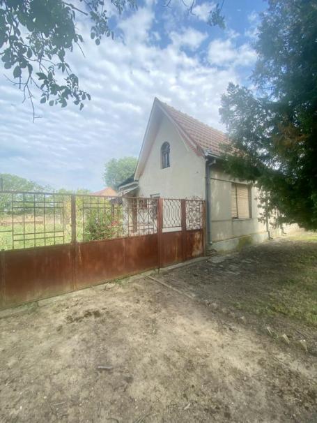 Idvor kuća na prodaju