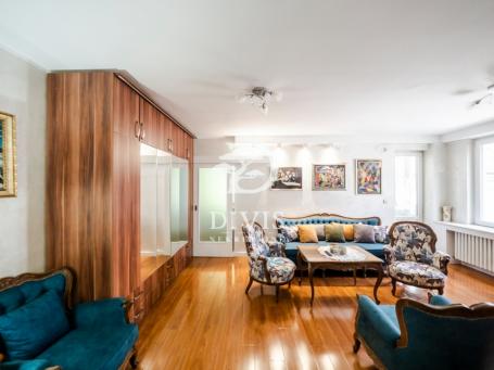 Prodaje se 2.5 stan u Lamartinovoj ulici, 61m2