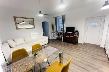 Varaždin, Centar, potpuno renoviran stan 86 m² u centru, idealno za život i najam