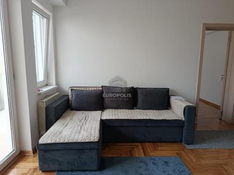Retko u ponudi-novogradnja, renoviran 2.0 stan, terasa 13m2, odmah useljiv ID#9672