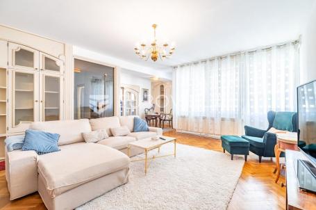 Zagreb, Tkalčićeva, unikatan stan 130 m², pješačka zona