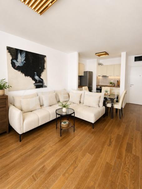 Luksuzan, do sada neuseljavan jednosoban stan u kompleksu Planet Residence – 39 m²