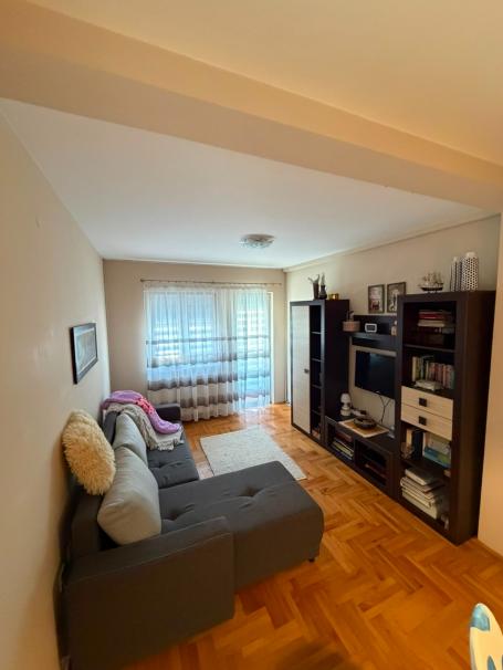 Dvoiposoban stan na prodaju, Timočka, 109.000€, 59m² Kragujevac-Erdoglija