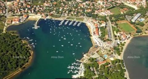 Građevinsko zemljište Građevinsko zemljište 2.896 m² – Medulin (Šaraje), manje od 1 km od mora