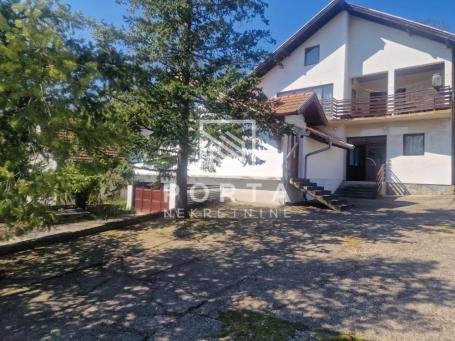 Barajevo, centar, kuća i plac,30 parking mesta ID#1460