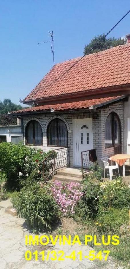 Lazarevac - Vrbovno, kuća