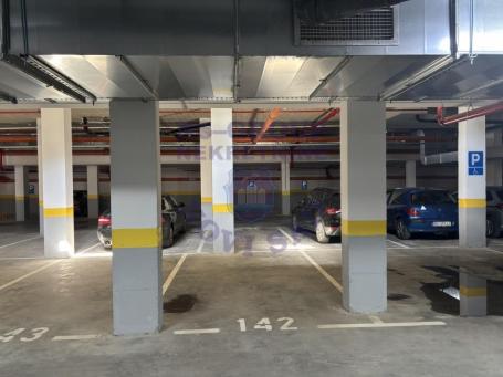 Garazno mesto na Telepu, 14m2
