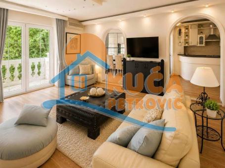 Izdaje se kompletno sređen i opremljen stan u kući, 90m²