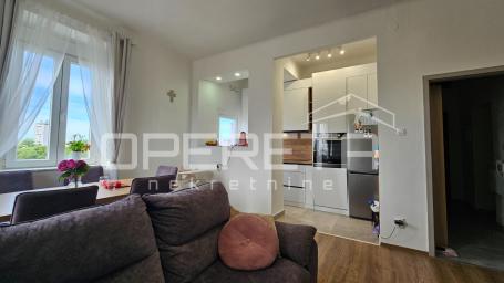 Zadar, Kolovare – Kolovare, Zadar – Prostrani stan 3S+DB s garažom