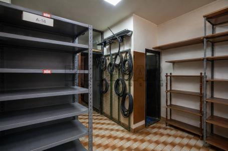 Poslovno-stambeni objekat 150m2, Obilićev Venac
