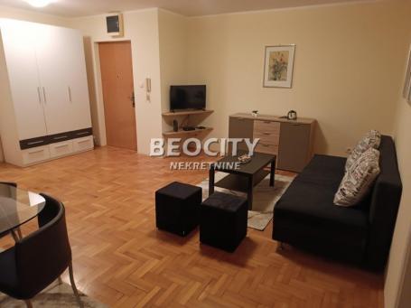 Čukarica, Filmski grad, Ratka Mitrovića, 2.0, 56m2, 500EUR