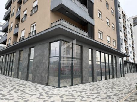 Poslovni prostor 285 m² na Izdavanje – Stari Aerodrom, Podgorica
