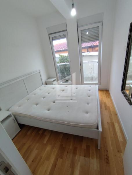 Jednosoban stan, 37m2, Iza katoličke crkve, IZDAVANJE