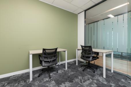 Neograničen pristup uredu na lokaciji Regus City centre