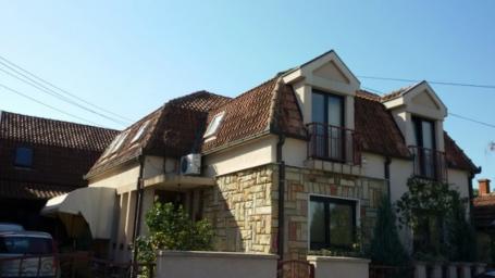 Prodaja, Kuća, 220m2 , Pivara