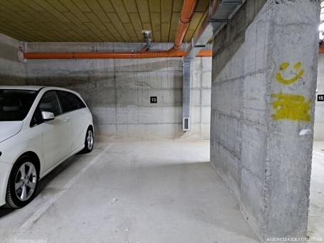 Izdavanje, Garaža, 12m2 , Centar