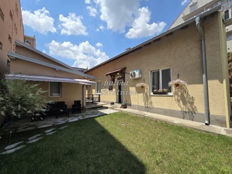 Izdavanje, Kuća, 65m2 , Centar