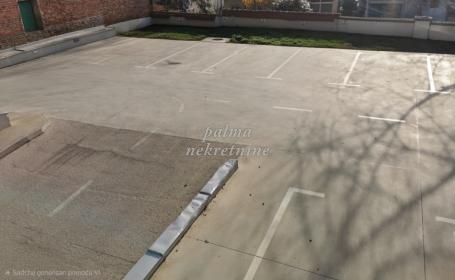 Izdavanje, Garaža, 12m2 , Centar