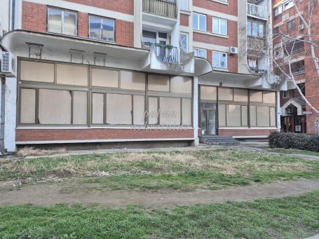 Izdavanje, Poslovni prostor, 310m2 , Centar