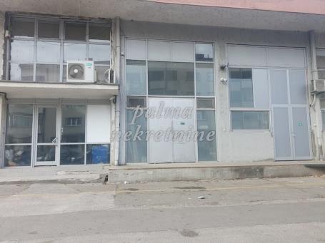 Izdavanje, Magacin, 800m2 , Centar