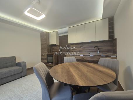 Izdavanje, Stan, 38m2 , Centar