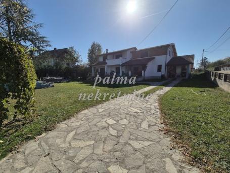 Prodaja, Kuća, 360m2 , Šumarice