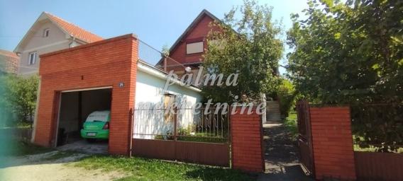 Prodaja, Kuća, 220m2 , Maršić
