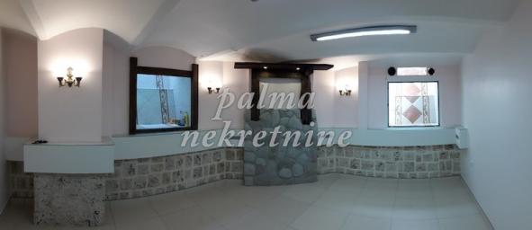Prodaja, Poslovni prostor, 17m2 , Centar