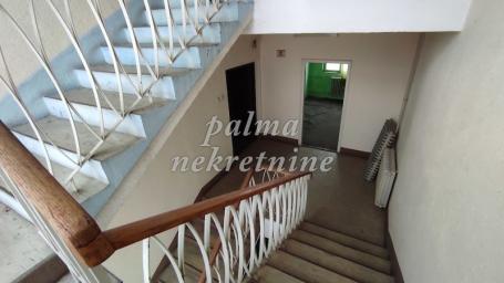 Prodaja, Lokal, 600m2 , Centar