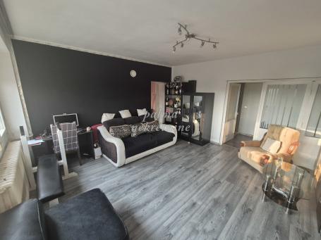 Prodaja, Stan, 74m2 , Centar