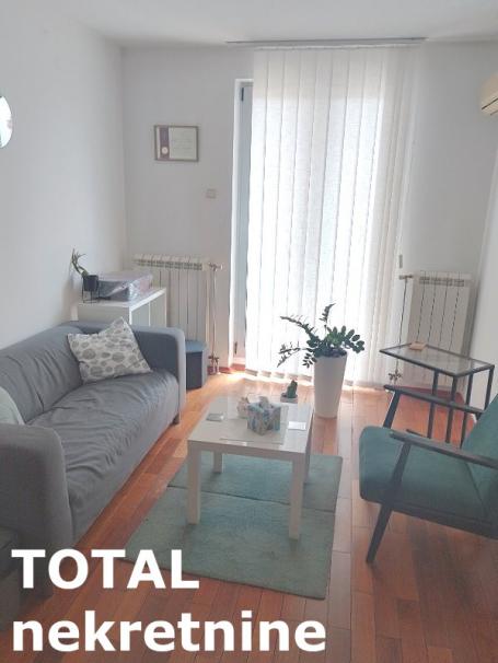 NOVI SAD - BULEVAR - 28.00 m2
