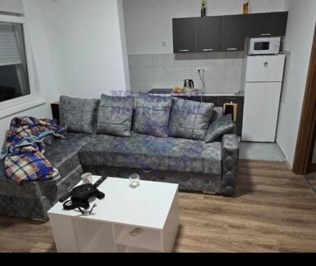 Jednoiposoban stan na Adicama, 30m2
