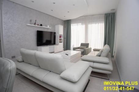 Lux Zemun, +62m2 terasa + garaža