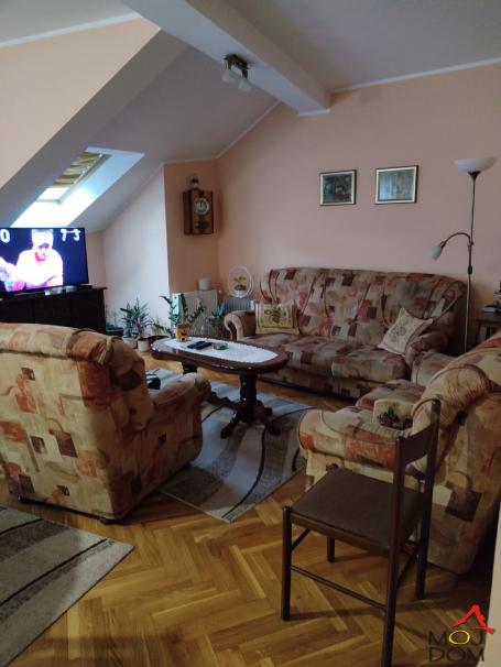 NOVI SAD - SAJAM - ČETVOROSOBAN STAN - 104 m2 - 292,700€