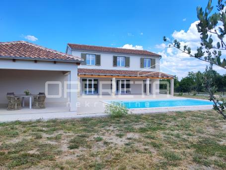 Novoizgrađena Vila s bazenom 187 m2, parcela 1.852 m2, Zemunik Gornji, Zadar