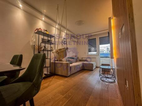 Vrhunski dvosoban potpuno opremljen - 50m2 !
