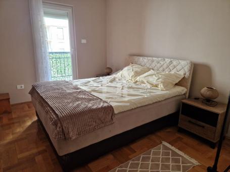 Dvosoban stan, 55m2, Krivi most, IZDAVANJE