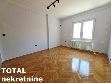 NOVI SAD - CENTAR - 25.00 m2