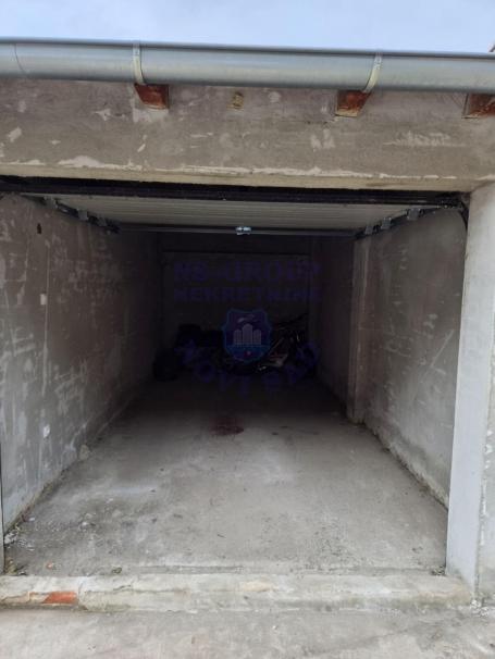 Garaza u Petrovaradinu, 18m2