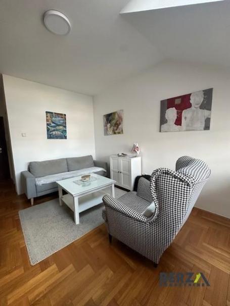 ODLIČAN TROSOBAN STAN, KOMPLETNO NAMEŠTEN, BULEVAR PATRIJARHA PAVLA 8