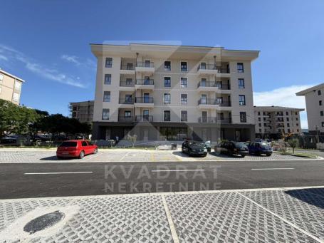 Izdavanje, Jednosoban stan, Podgorica, Tološi, 48m2