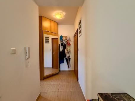 Prodaja, Stan, 38m2 , DONJA LASTVA