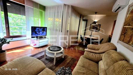 Lovret, 67 m2 – stan ili ured, garaža, lift
