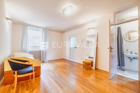 Zagreb, Lašćina, garsonijera 25 m²
