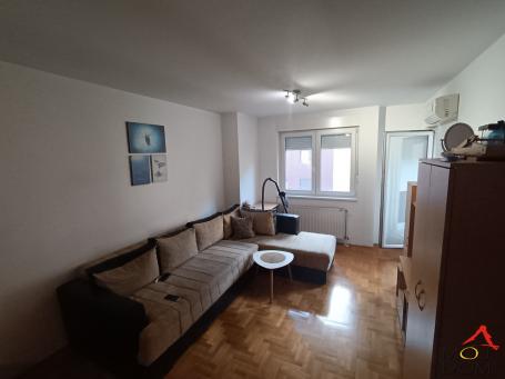 NOVI SAD - SOCIJALNO - JEDNOIPOSOBAN STAN - 45 m2 - 164,285€