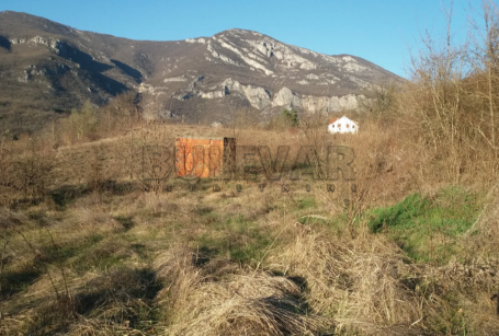 Plac Ostrovica
