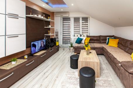 Sprat u kući, 75 m2,  Duvanište